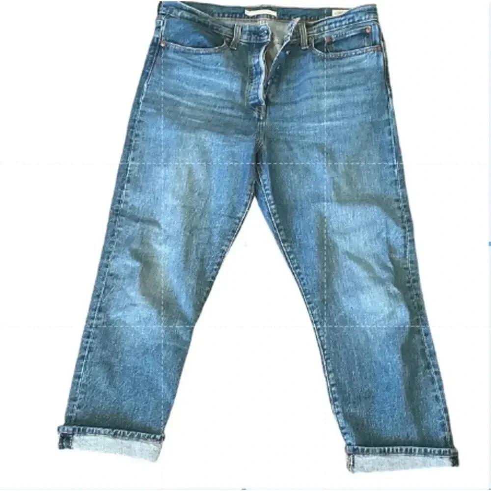 Levi's Premium Blue Denim Straight Leg Jean Size W31